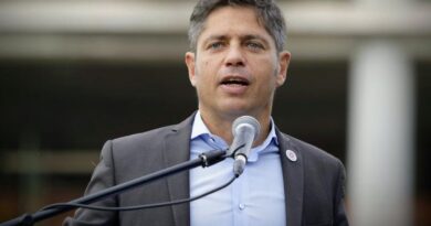 Axel Kicillof llamó a sumar fuerzas para enfrentar a Milei