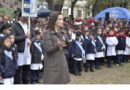 Más de 600 estudiantes prometieron lealtad a la Bandera Nacional en el Parque San Martín