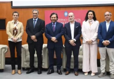 El Gobernador destacó los avances de la Red Provincial de Tele-ACV y la ampliación de la atención en el interior